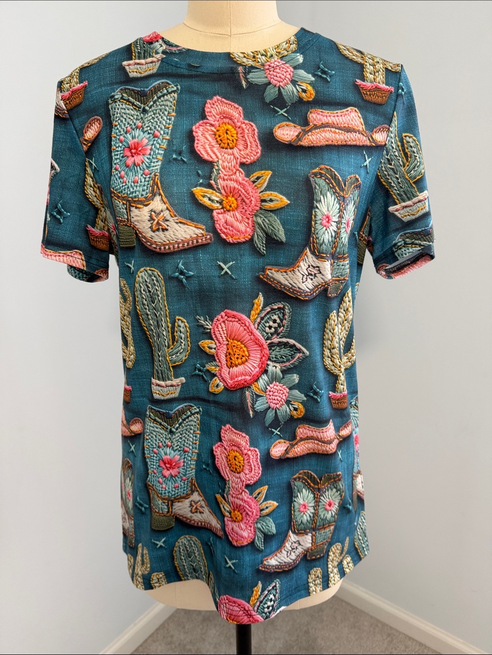 Western Desert Cactus Print Tee - Teal with Pink Floral design SZM